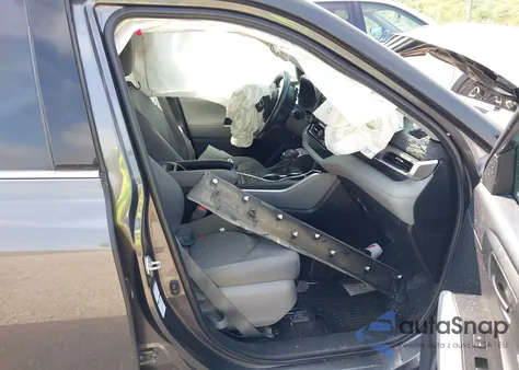 2022 Toyota Highlander Le из США, поврежденный, VIN 5TDBZRBH8NS186848